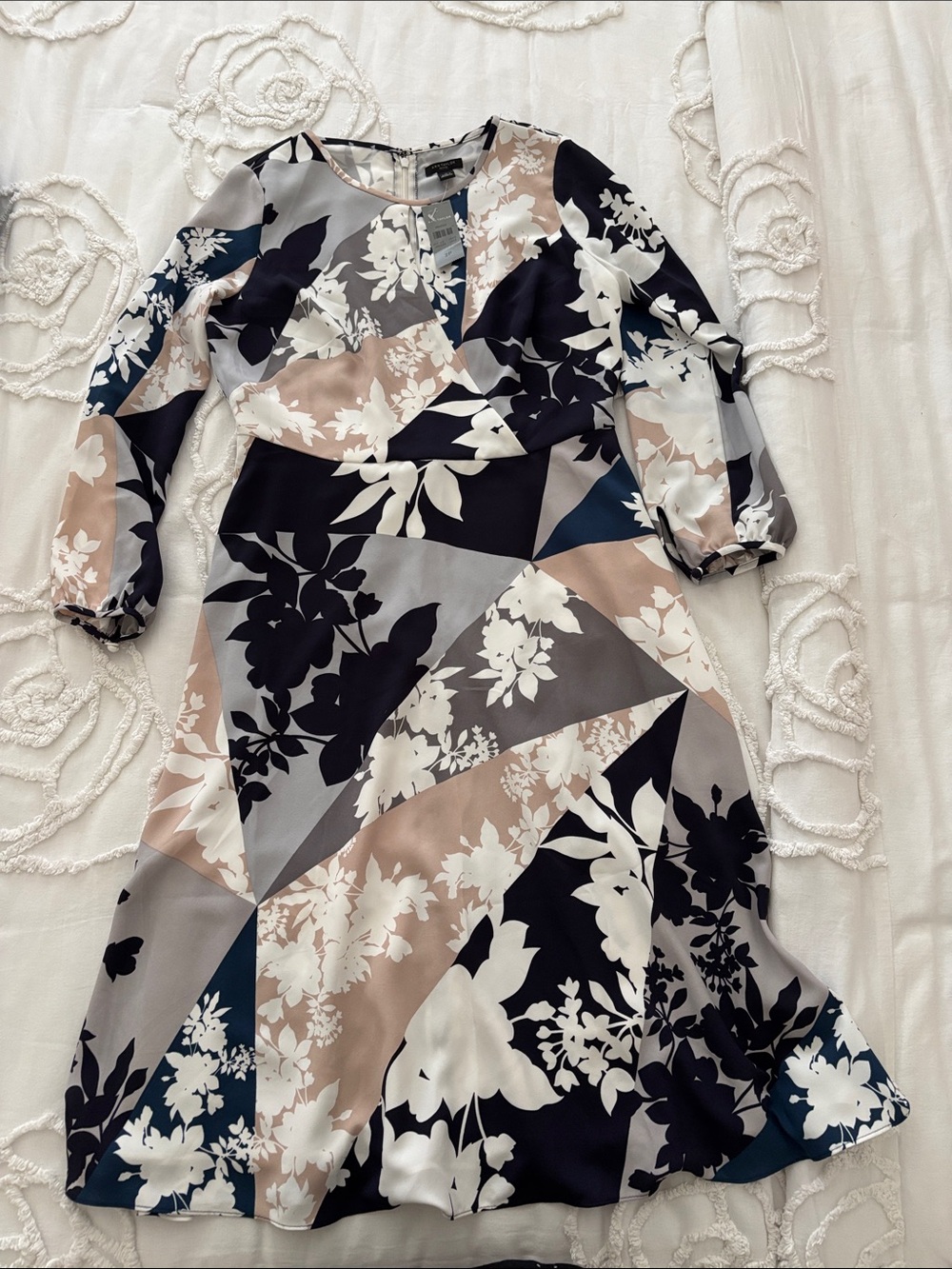 NWT Ann Taylor petite Floral Geometric Long Sleeve Dress - Navy, Beige & Ivory